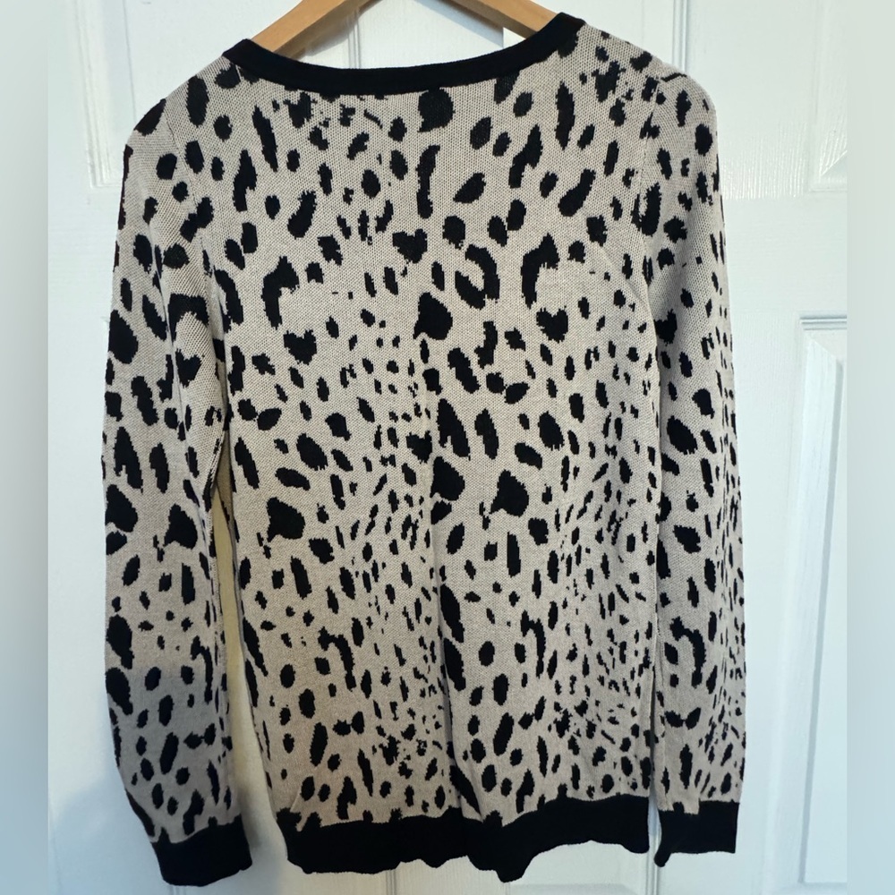 Leopard Print Black and Cream Sweater - Picture 4 of 5